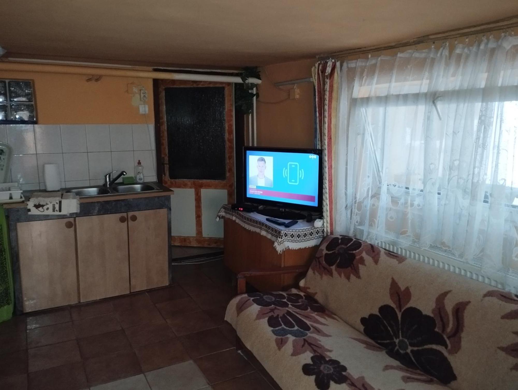 Toth Apartman Telkibánya المظهر الخارجي الصورة